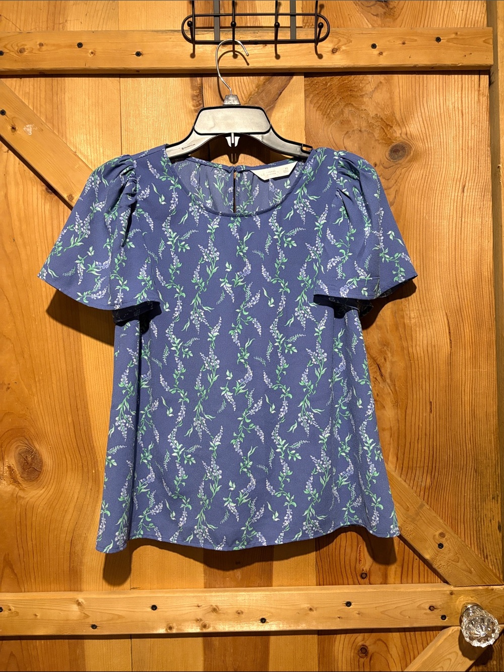 LC Lauren Conrad Periwinkle Floral Puff-Sleeve Blouse